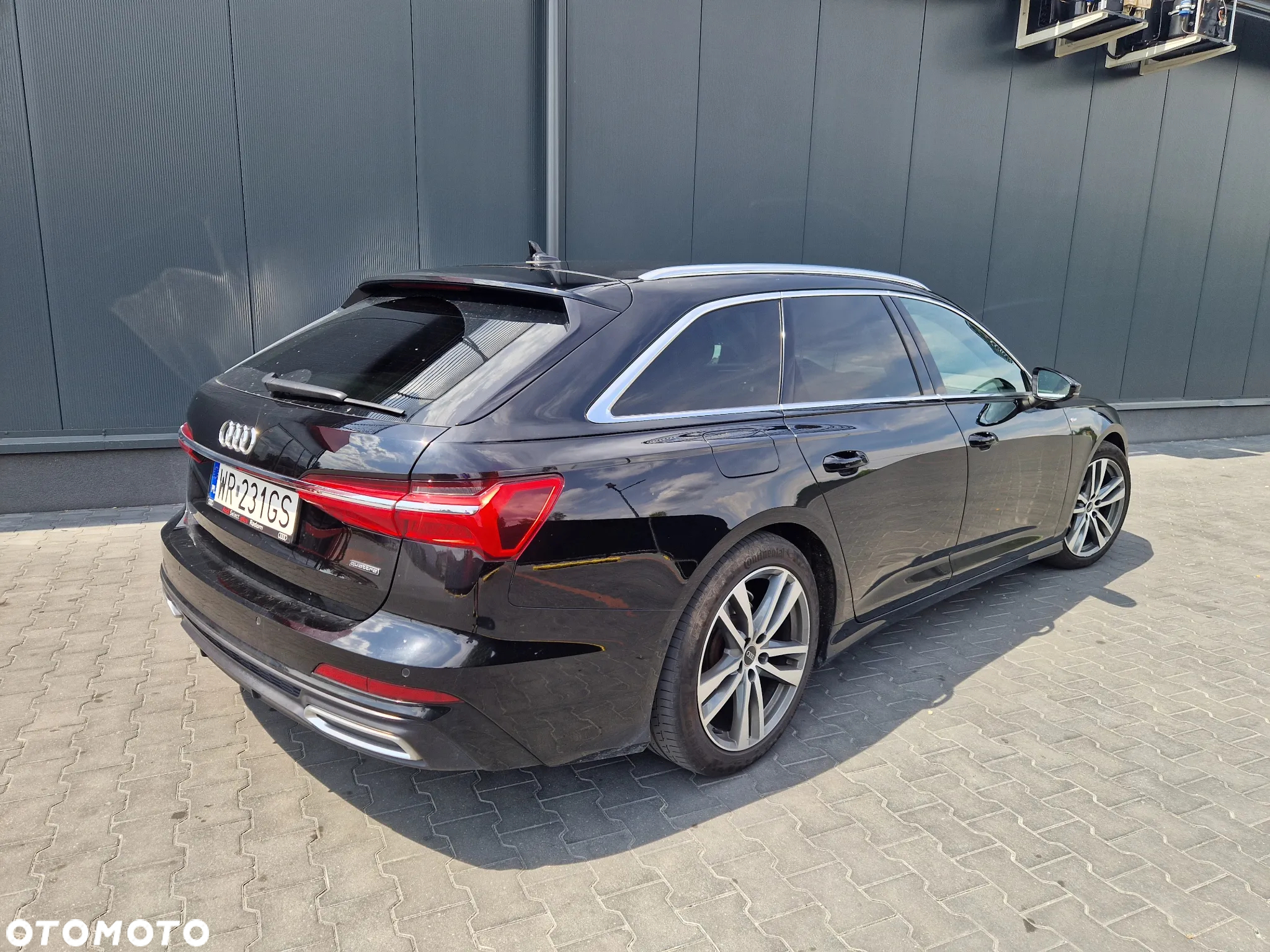 Audi A6 - 4