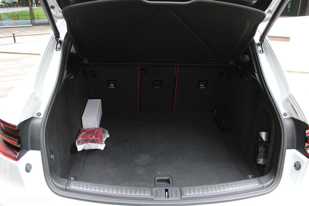 Porsche Macan - 39