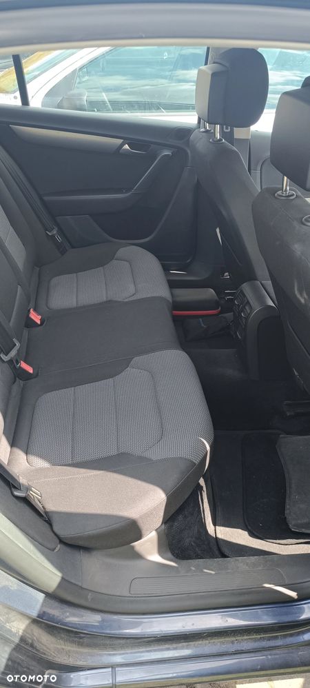 Volkswagen Passat 1.8 TSI Comfortline - 5