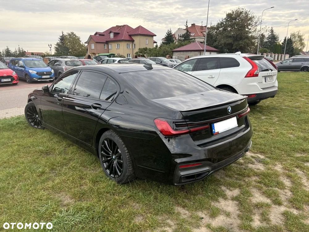 BMW Seria 7 740Li - 7