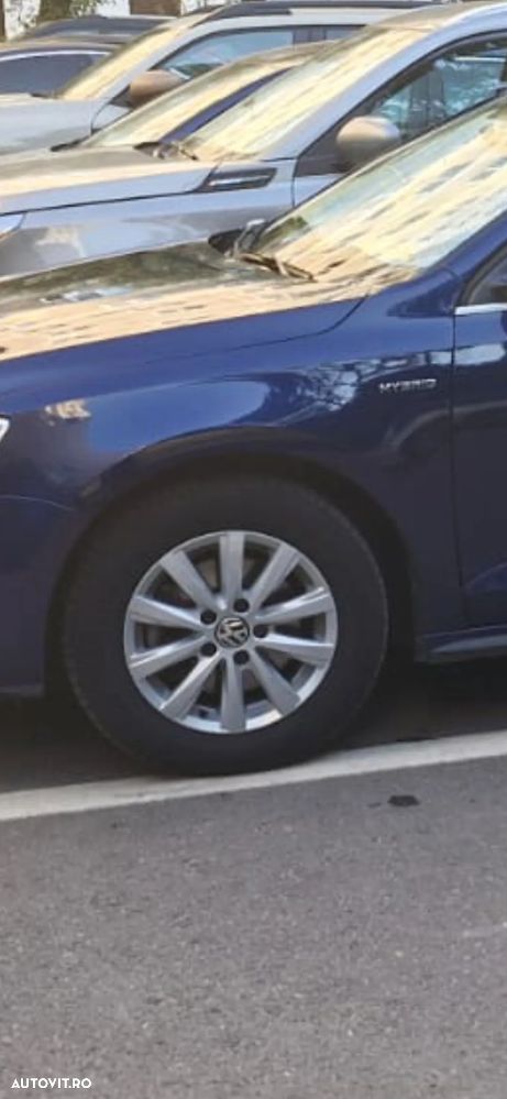 Volkswagen Jetta 1.4 Hybrid DSG - 2