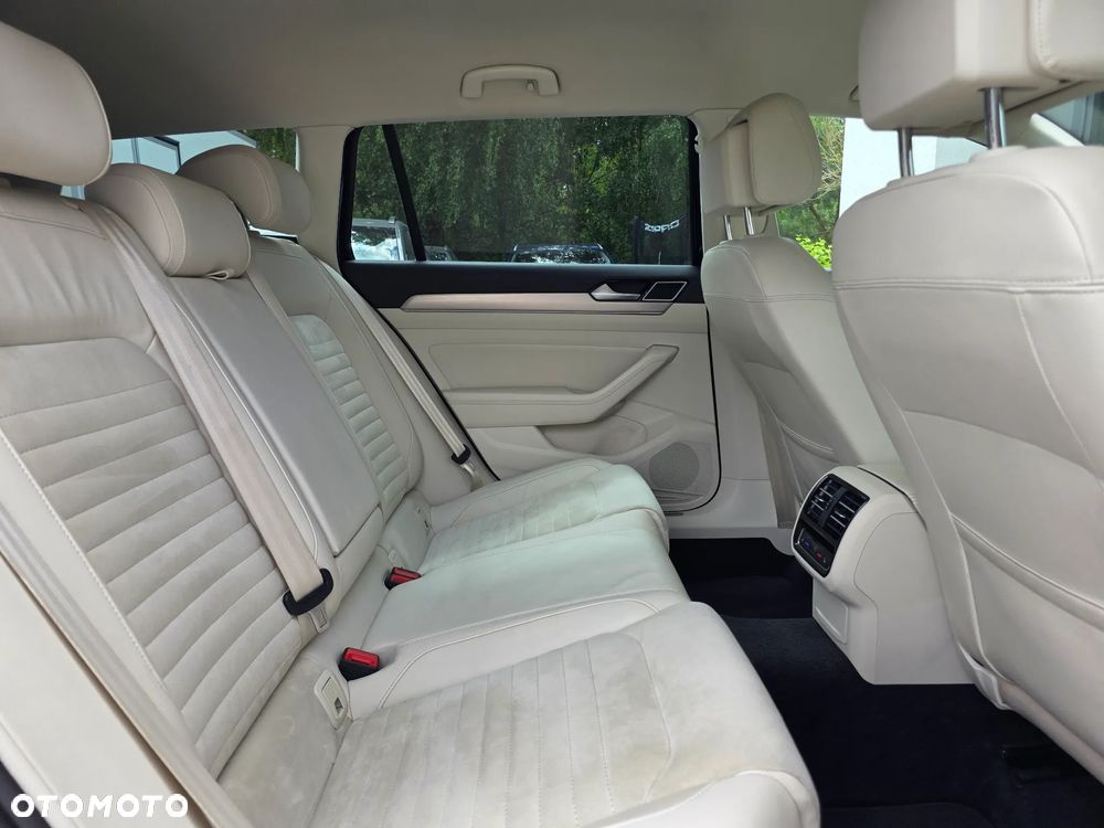 Volkswagen Passat Variant 1.4 TSI BMT ACT Highline DSG - 34