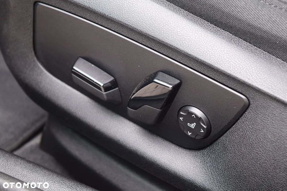 BMW Seria 5 520d - 17