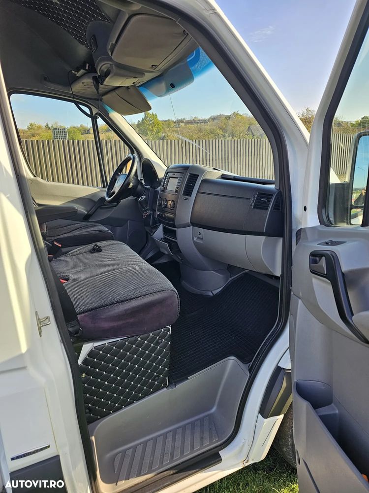 Mercedes-Benz Sprinter - 7