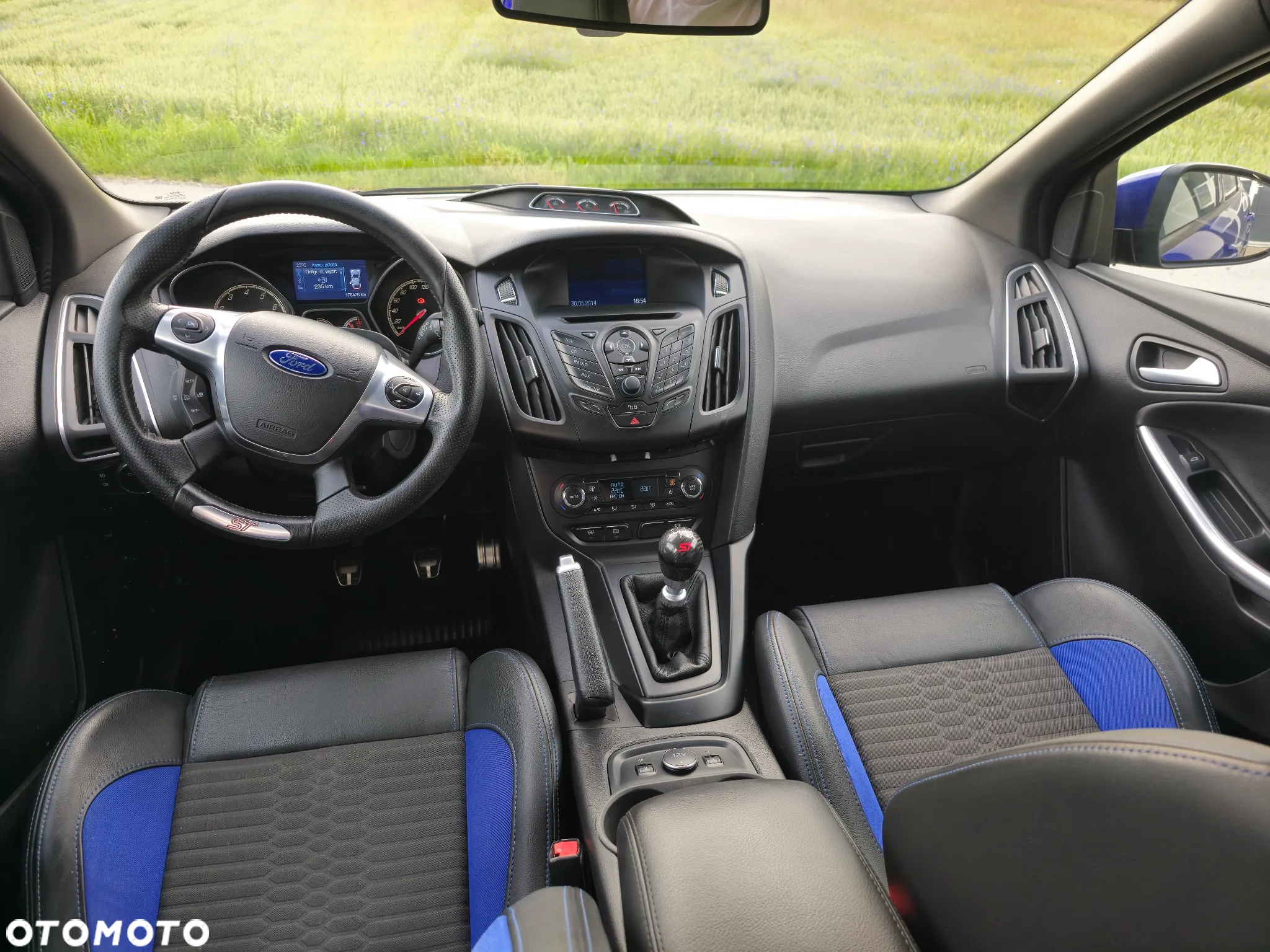 Ford Focus 2.0 EcoBoost ST mit Leder-Sport-Paket - 7
