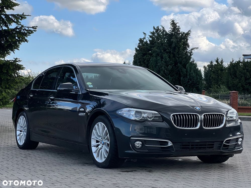 BMW Seria 5 525d Sport-Aut Luxury Line - 5