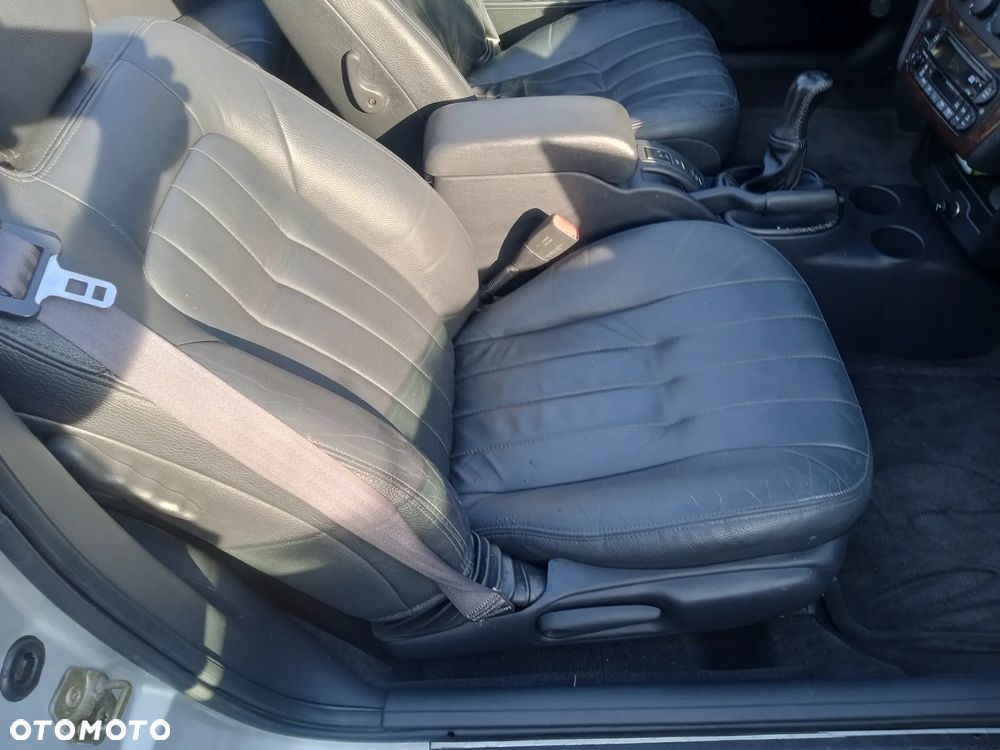 Chrysler Sebring - 9