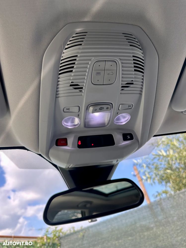 Peugeot 3008 - 24
