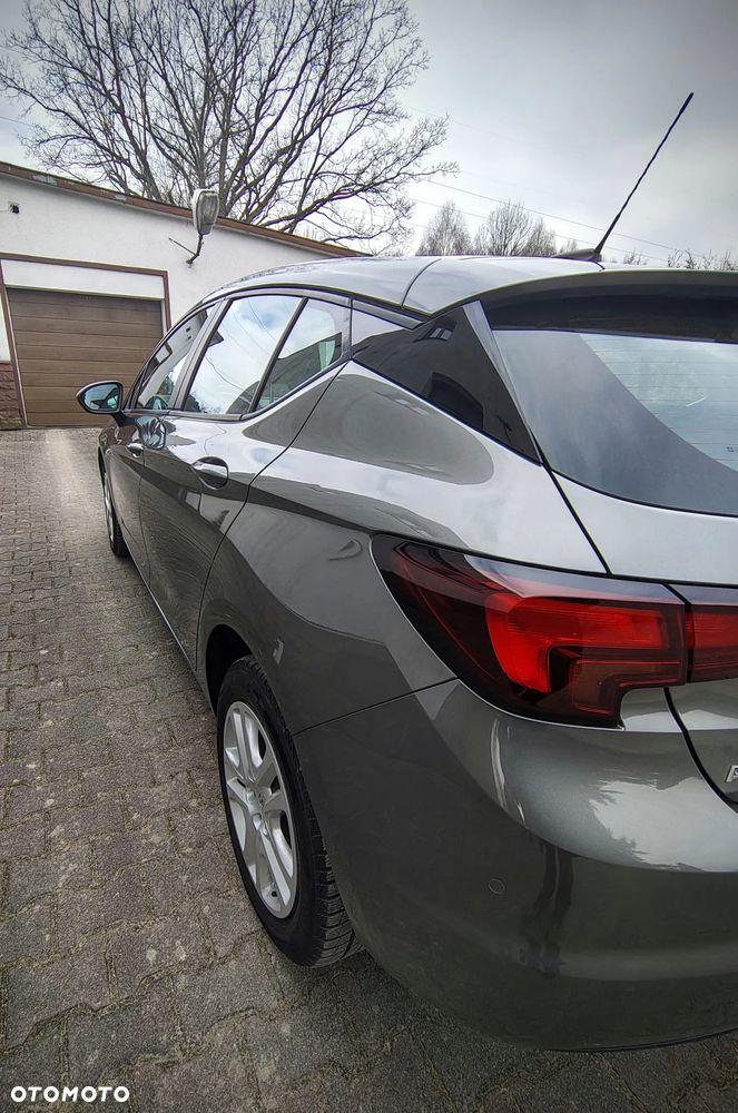 Opel Astra 1.4 T Enjoy - 17