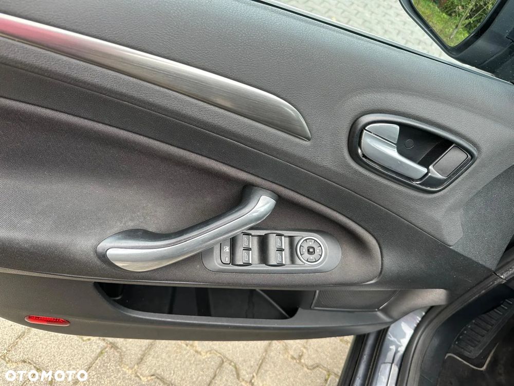 Ford Mondeo 2.0 TDCi Titanium - 6