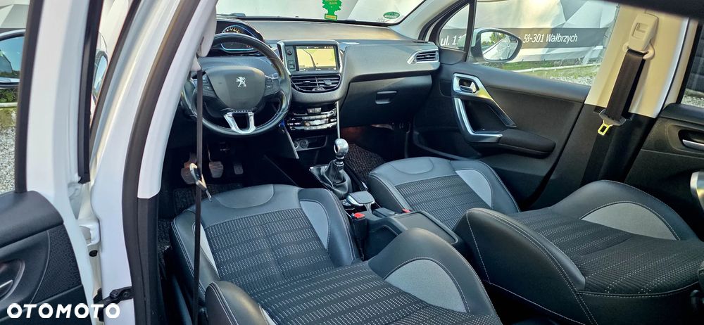 Peugeot 2008 - 15