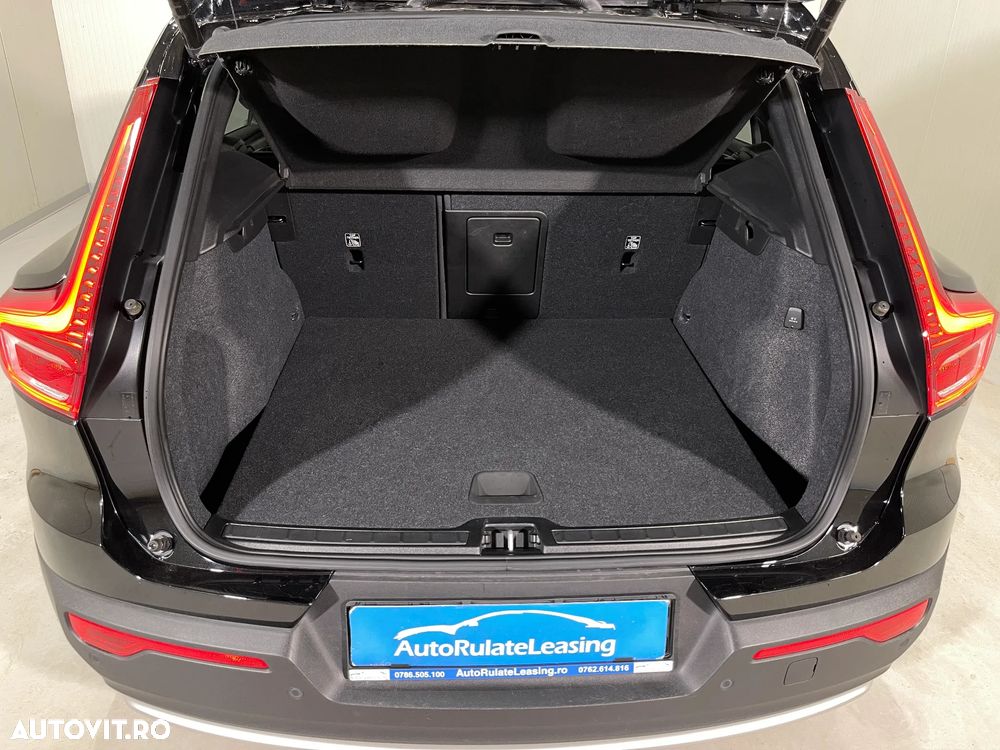 Volvo XC 40 T5 Twin Engine DKG Momentum Pro - 12