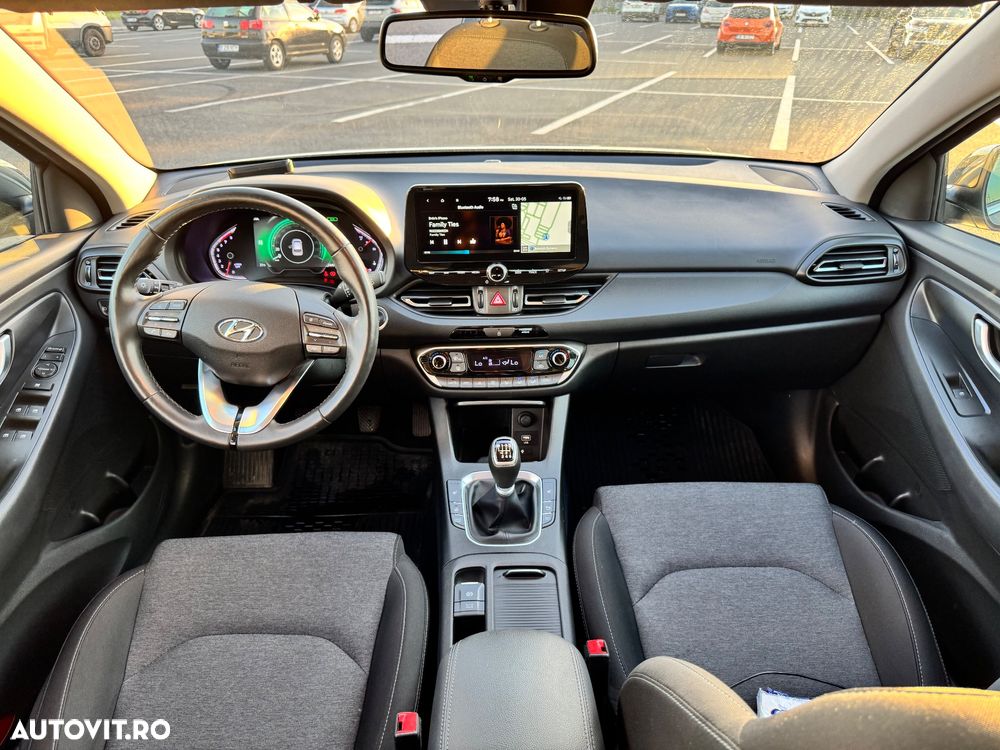 Hyundai i30 1.5 T-GDI MHEV 160CP Exclusive - 12