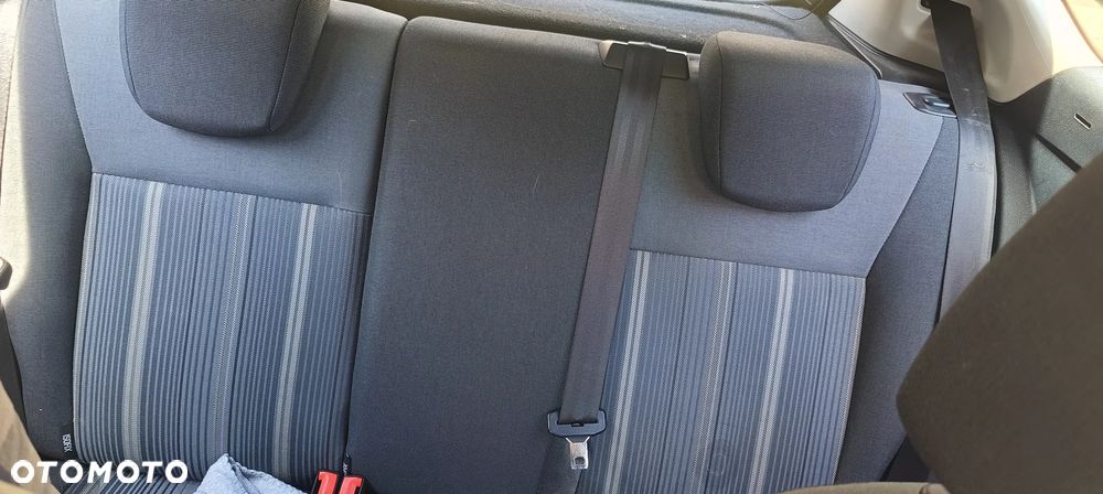 Ford Fiesta 1.25 Ambiente - 7