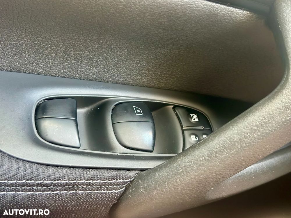 Nissan Qashqai - 20