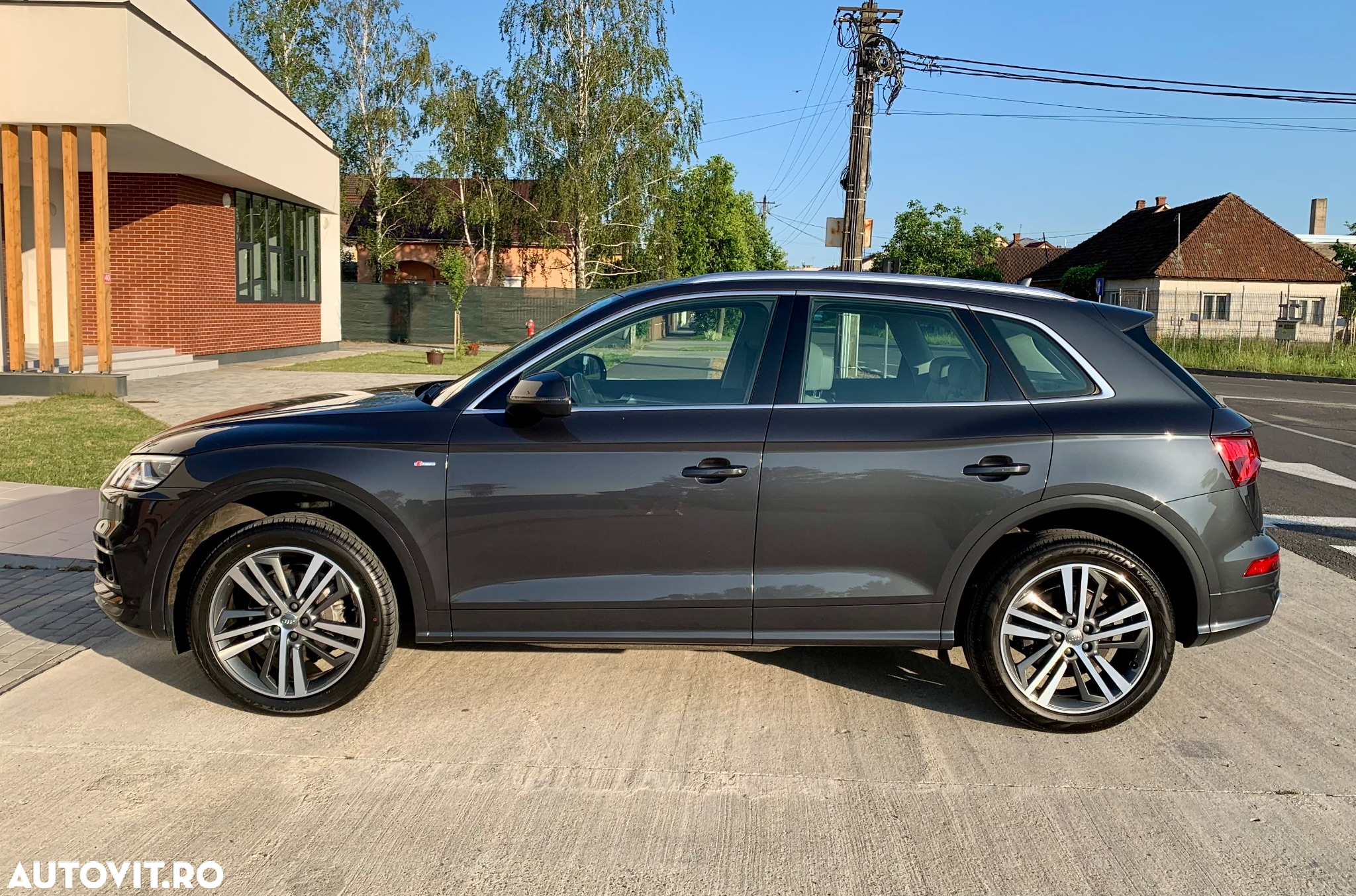 Audi Q5 2.0 40 TDI quattro S tronic Design - 10