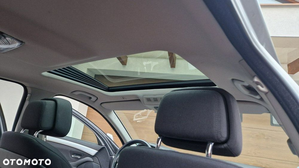 BMW Seria 5 - 28