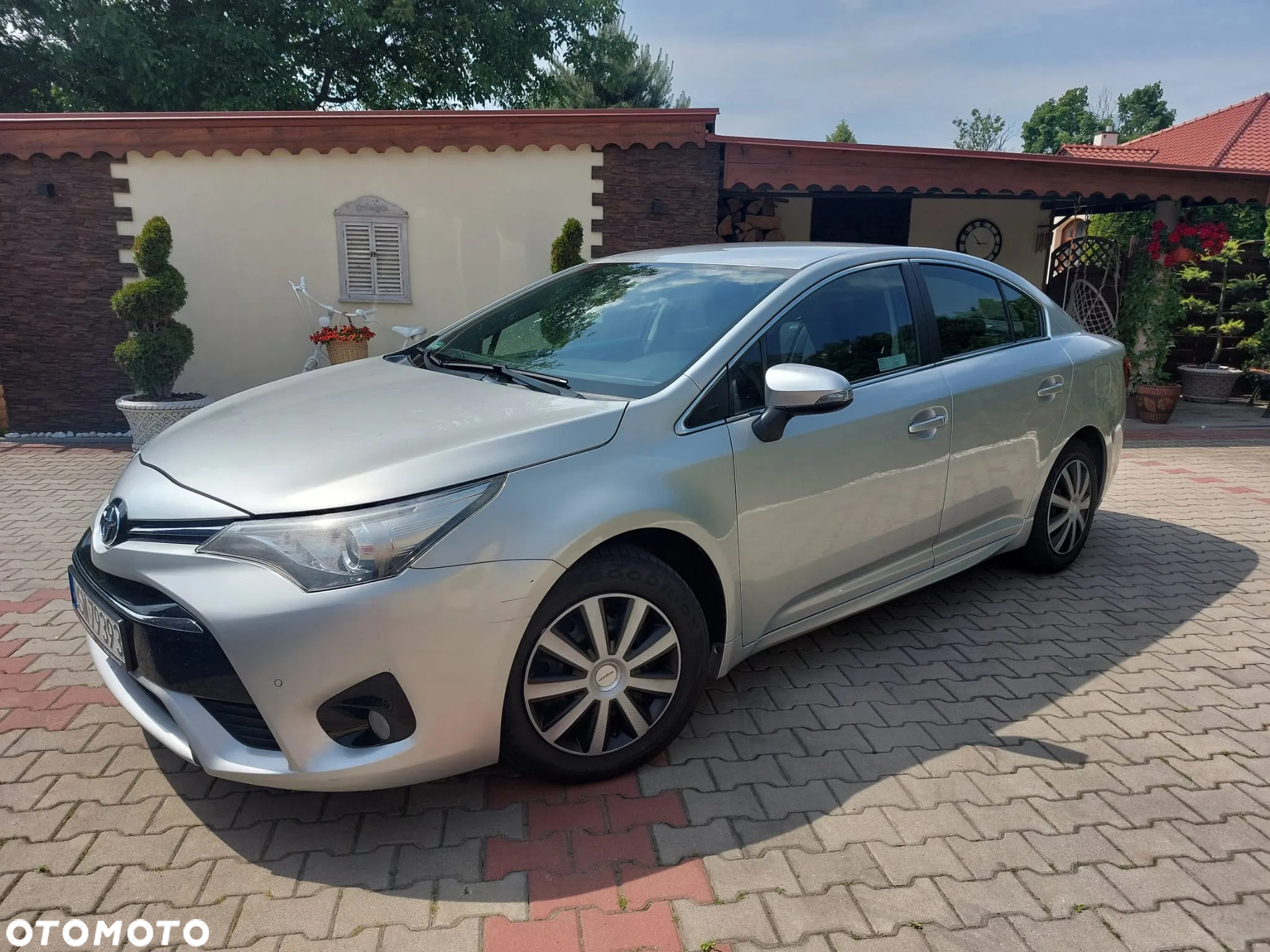 Toyota Avensis 1.8 Active - 2