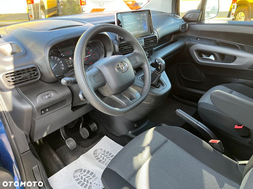 Toyota Proace City Verso 1.5 D-4D Business - 3