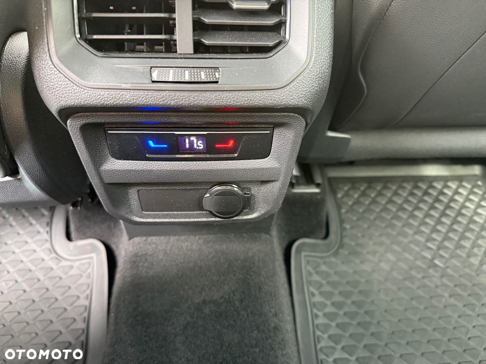 Volkswagen Tiguan 2.0 TDI SCR 4Mot R-Line DSG - 14