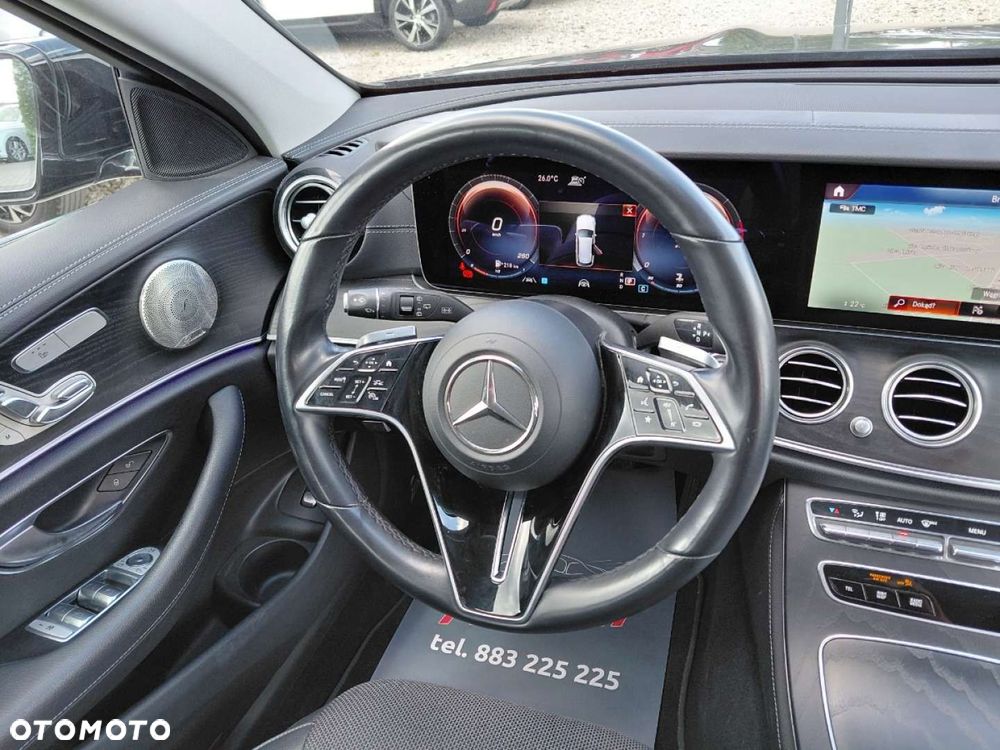 Mercedes-Benz Klasa E - 22