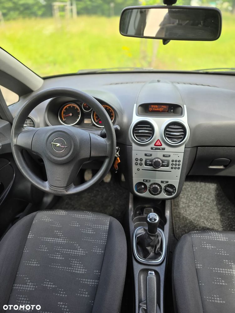 Opel Corsa 1.4 16V Active - 5