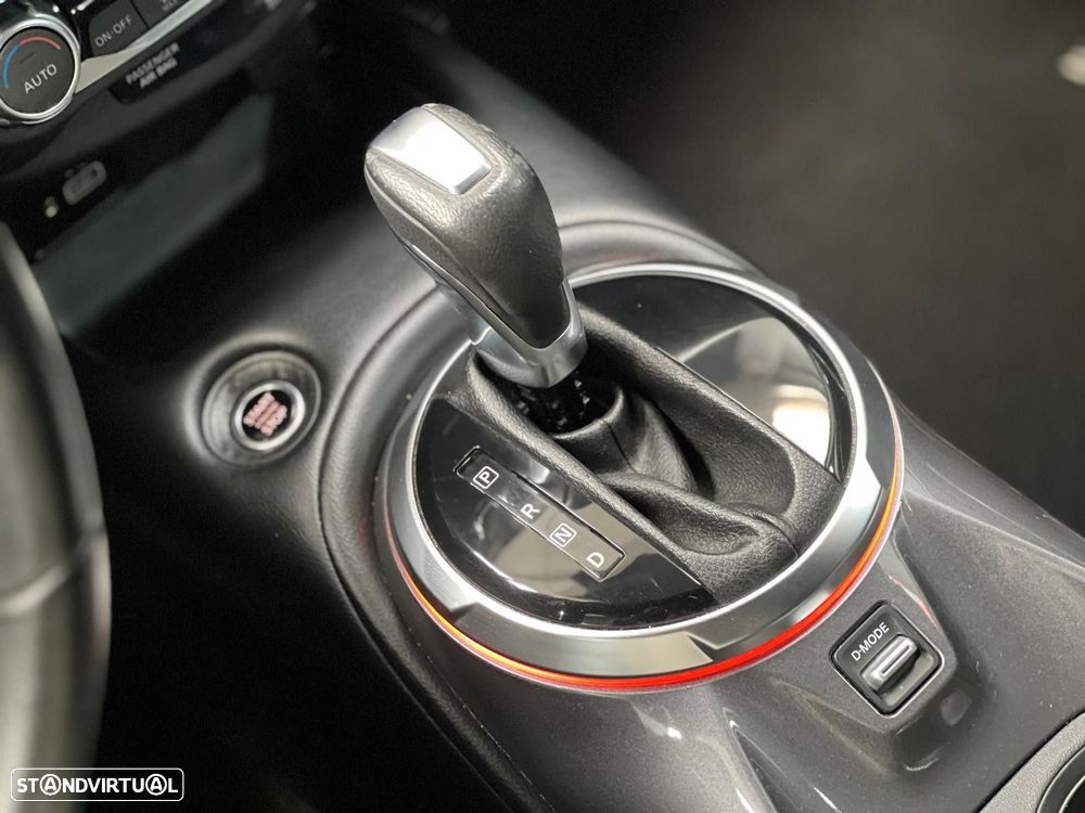 Nissan Juke 1.0 DIG-T N-Connecta NAV. DCT - 9