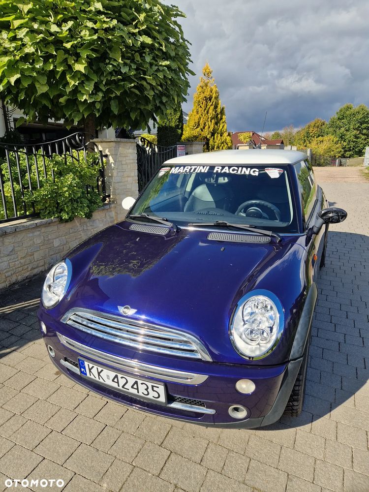 MINI Cooper Standard - 2