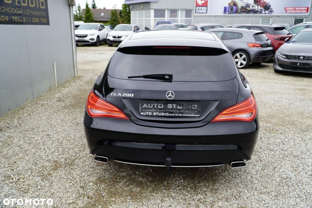 Mercedes-Benz CLA 200 UrbanStyle Edition - 31