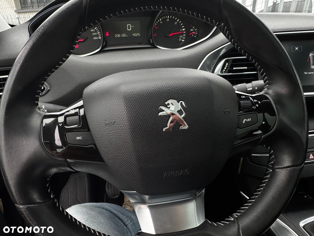 Peugeot 308 BlueHDi 150 Stop & Start Niveau 2 Business-Line - 33