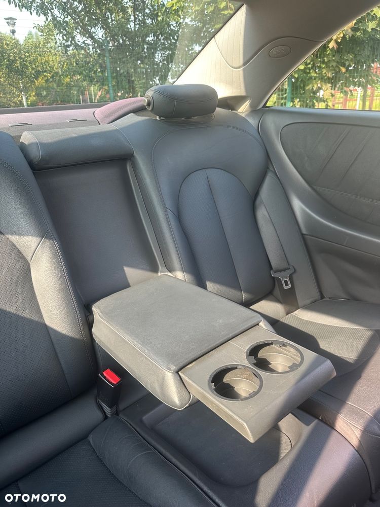 Mercedes-Benz CLK 270 CDI Elegance - 8