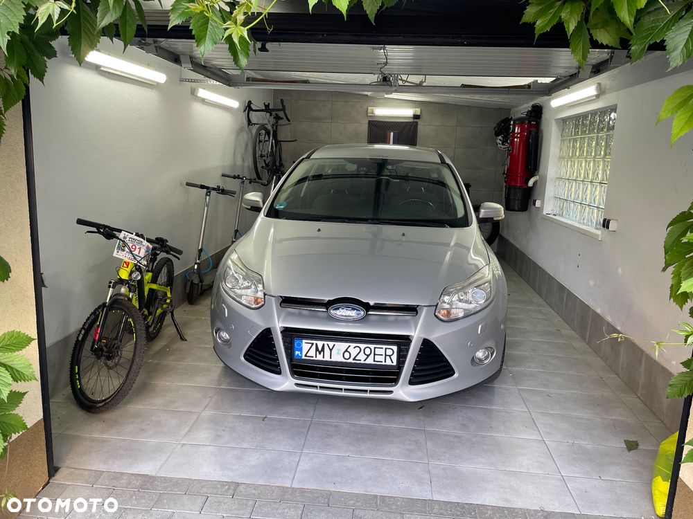 Ford Focus - 41