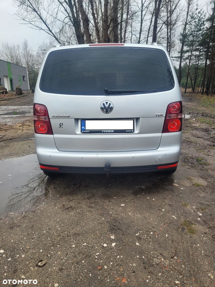 Volkswagen Touran 1.9 TDI DPF Trendline - 6
