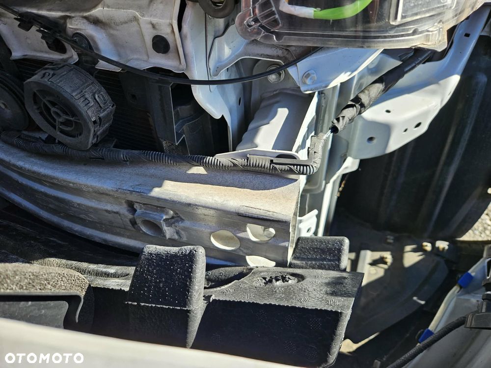 Toyota C-HR Business-Edition - 12