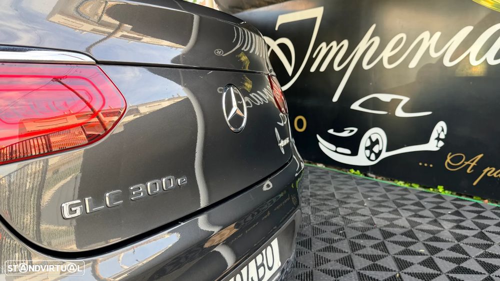 Mercedes-Benz GLC 300 e Coupe 4Matic 9G-TRONIC Avantgarde Advanced - 41