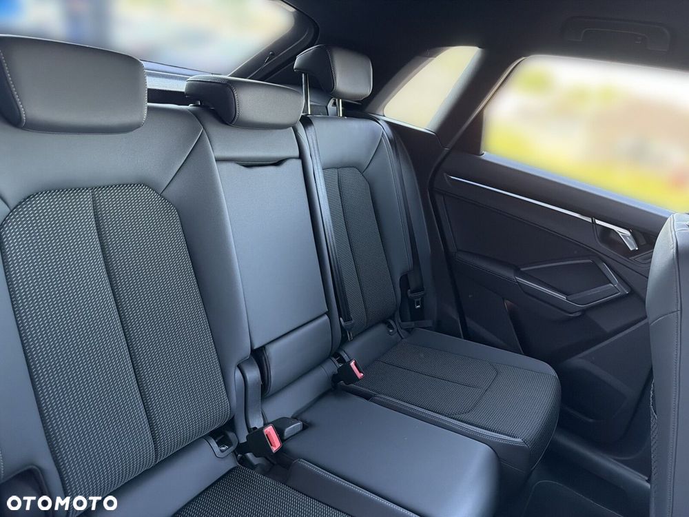 Audi Q3 40 TDI Quattro S Line S tronic - 15