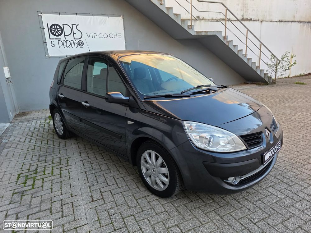 Renault Scénic 1.5 dCi Dynamique S - 13