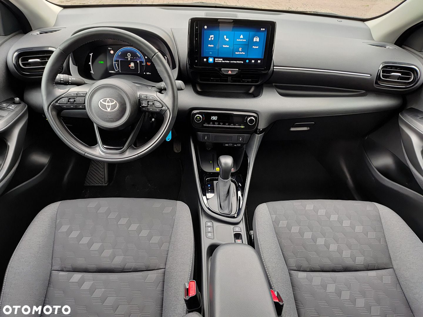 Toyota Yaris Hybrid 1.5 Style - 9