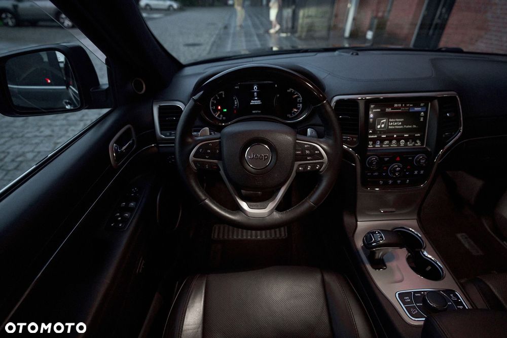 Jeep Grand Cherokee 3.0 CRD Summit - 30
