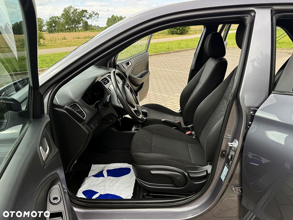 Hyundai i20 1.25 Comfort - 27