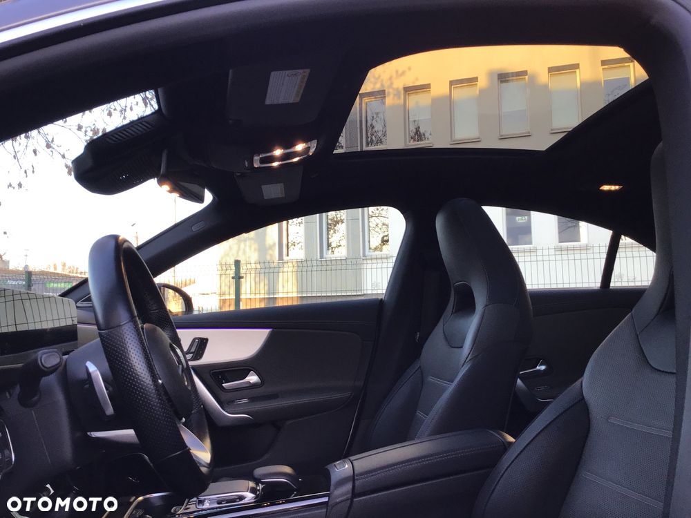 Mercedes-Benz CLA 250 4Matic 7G-DCT Edition 2020 - 24