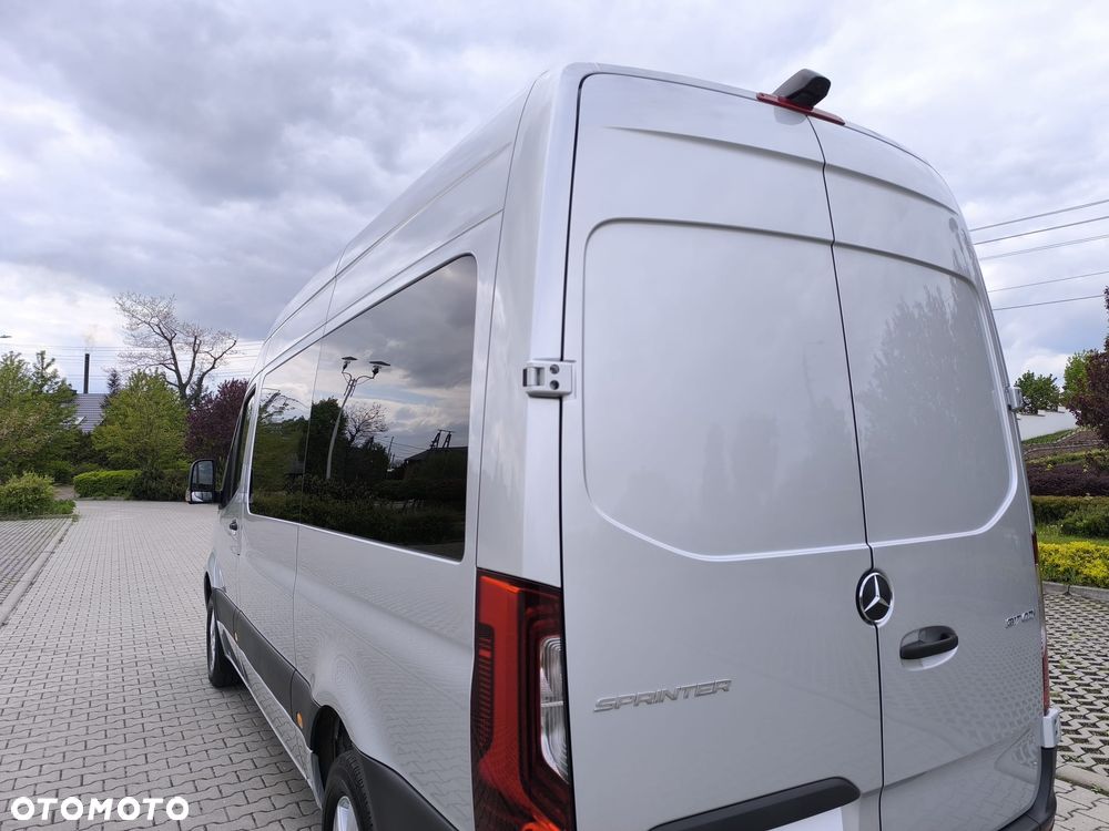 Mercedes-Benz Sprinter - 41