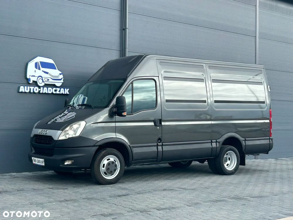 Iveco Daily 40C21 35C21 3.0 HPI L3H2 Średniak **KLIMA**Hak 3,5t.**NA BLIŹNIAKACH**Sprowadzony**2014R** - 1