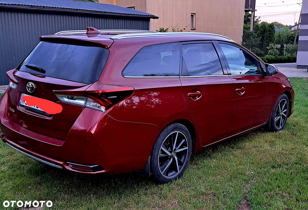 Toyota Auris - 3