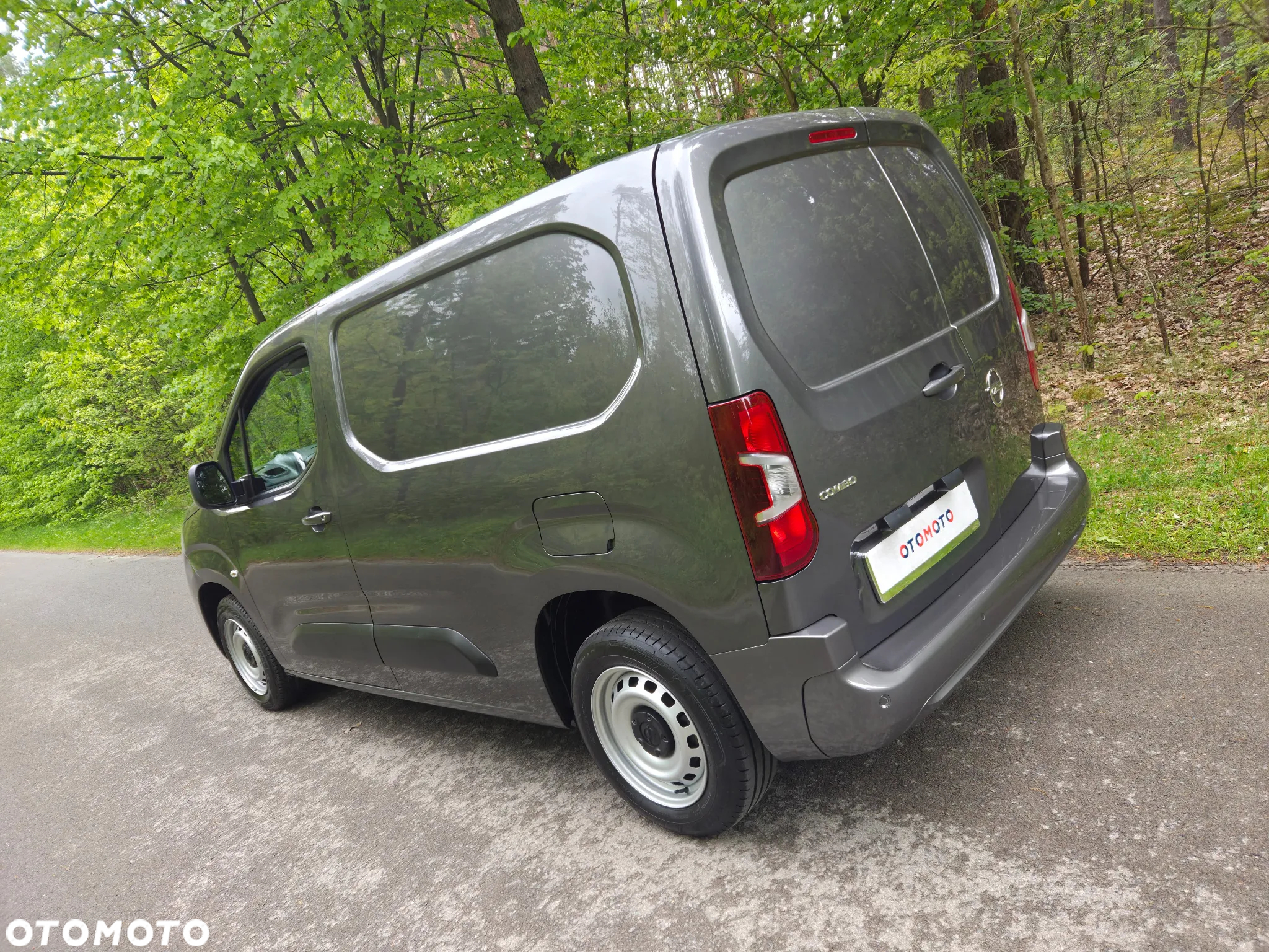 Opel Combo Cargo 1.5 D - 8
