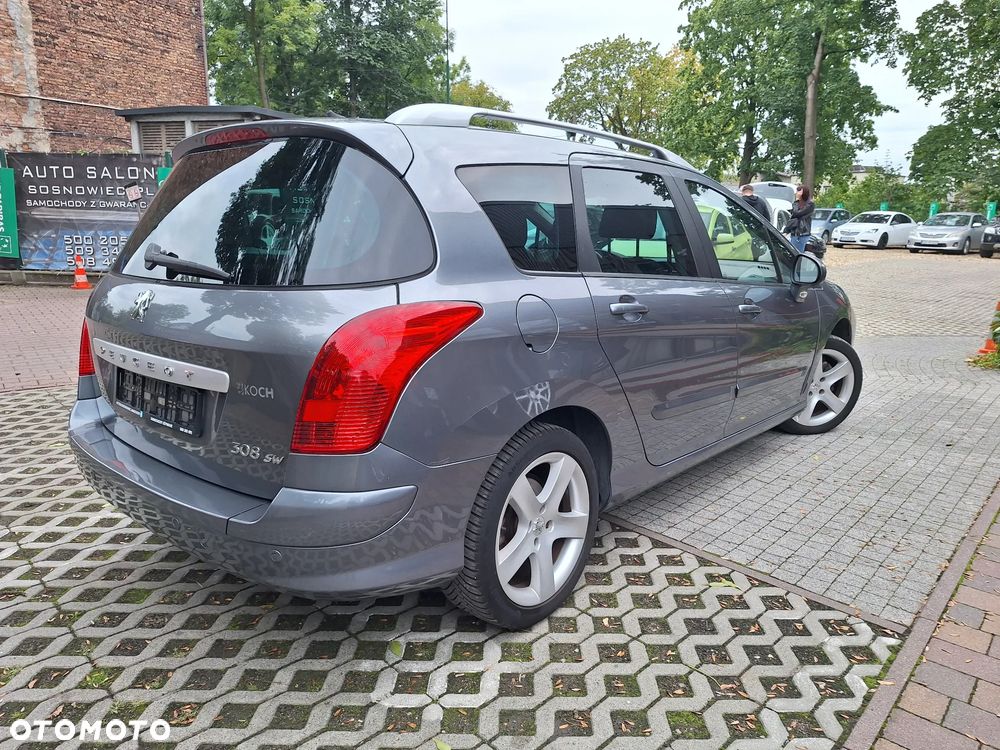 Peugeot 308 1.6 HDi Premium Plus - 6