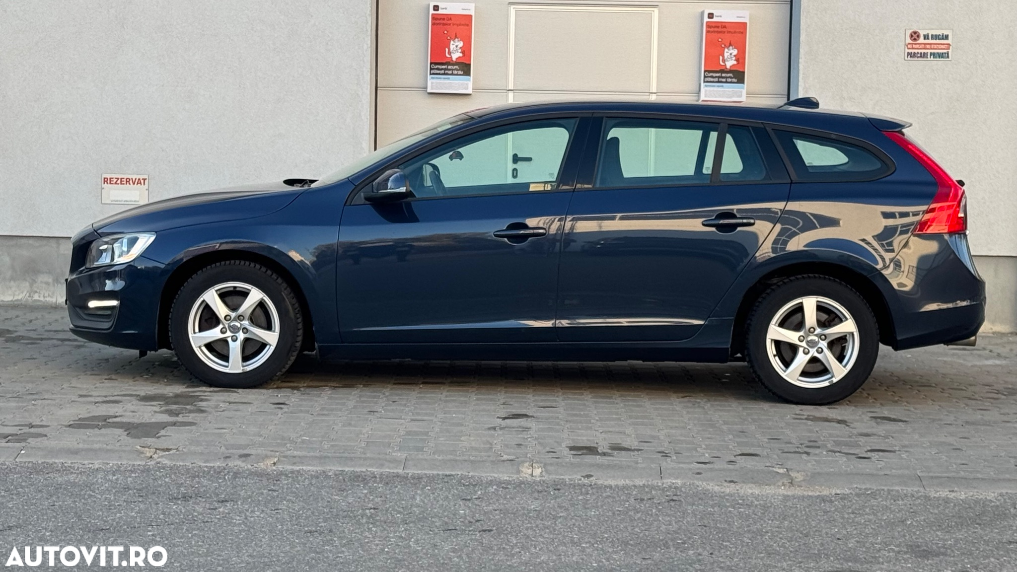 Volvo V60 D2 ECO Start-Stop Kinetic - 13