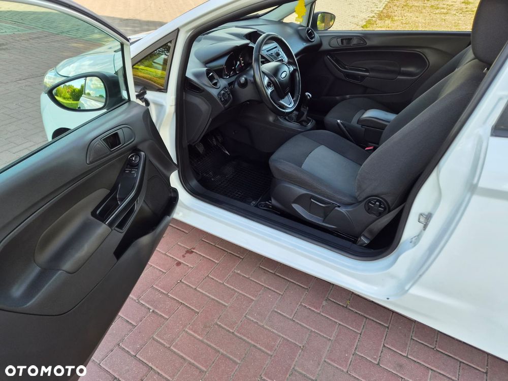 Ford Fiesta - 14