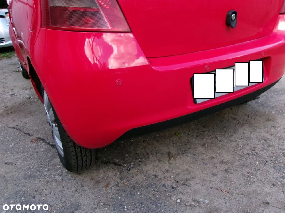 ZDERZAK TYŁ TOYOTA YARIS II  05-09  3P0 - 1