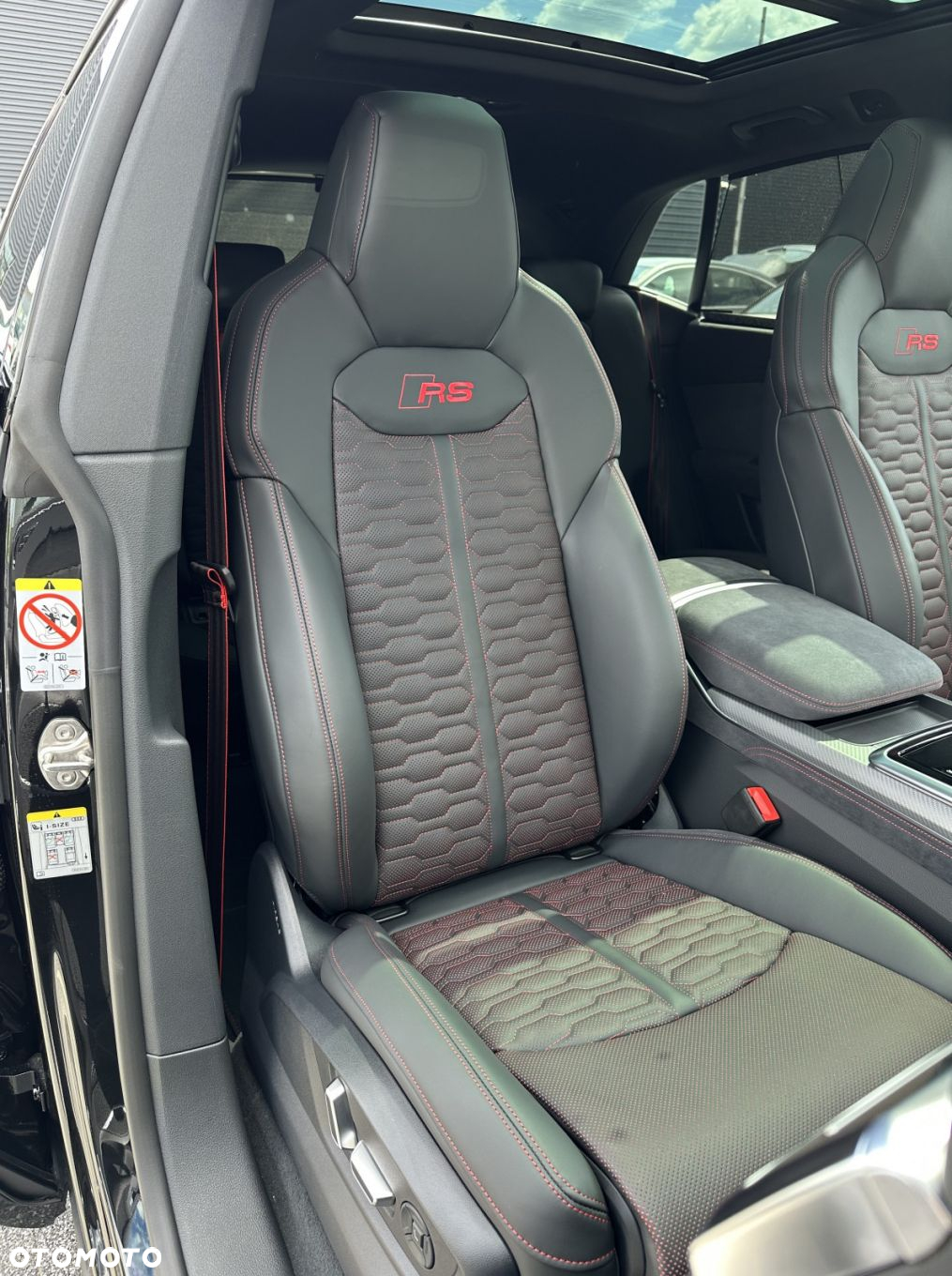 Audi RS Q8 - 25
